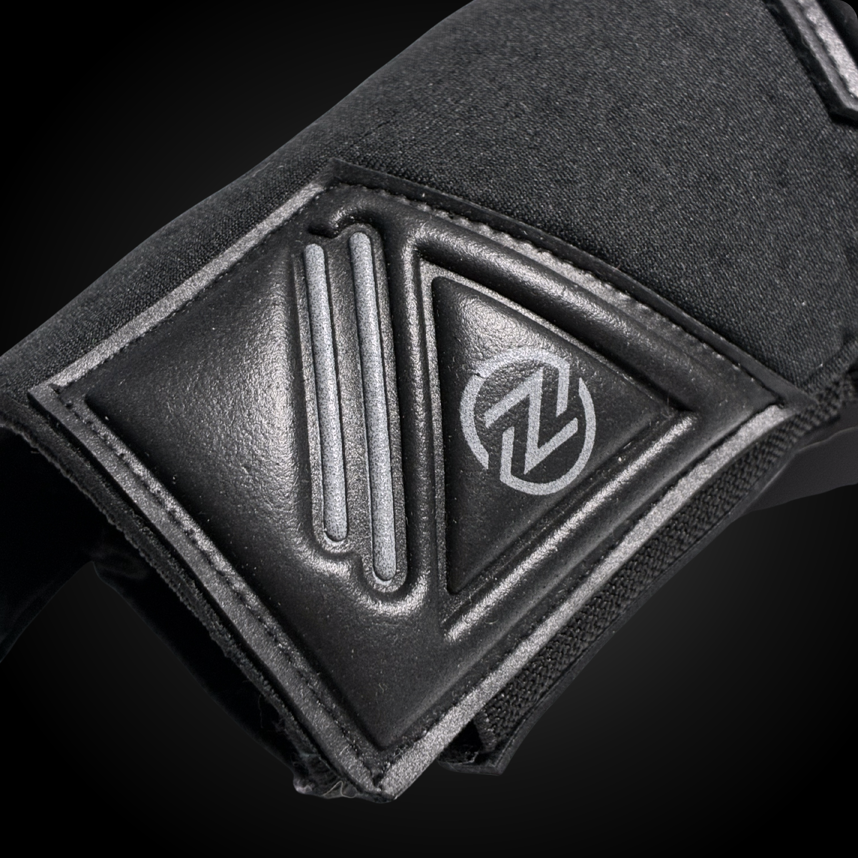 Guantes de Arquero Profesional Supernova - Negro y Gris