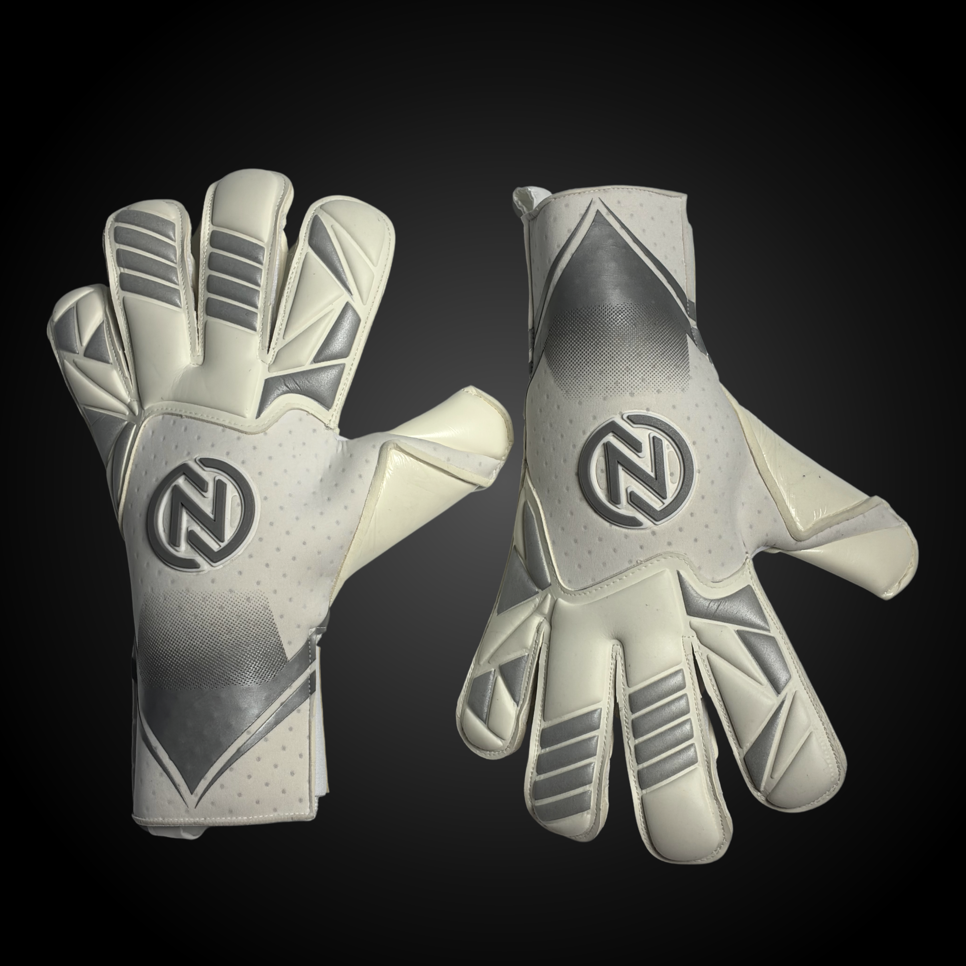 Guantes de Arquero Profesional NovaOne 3.0 Silver Edition - Blanco y Plateado