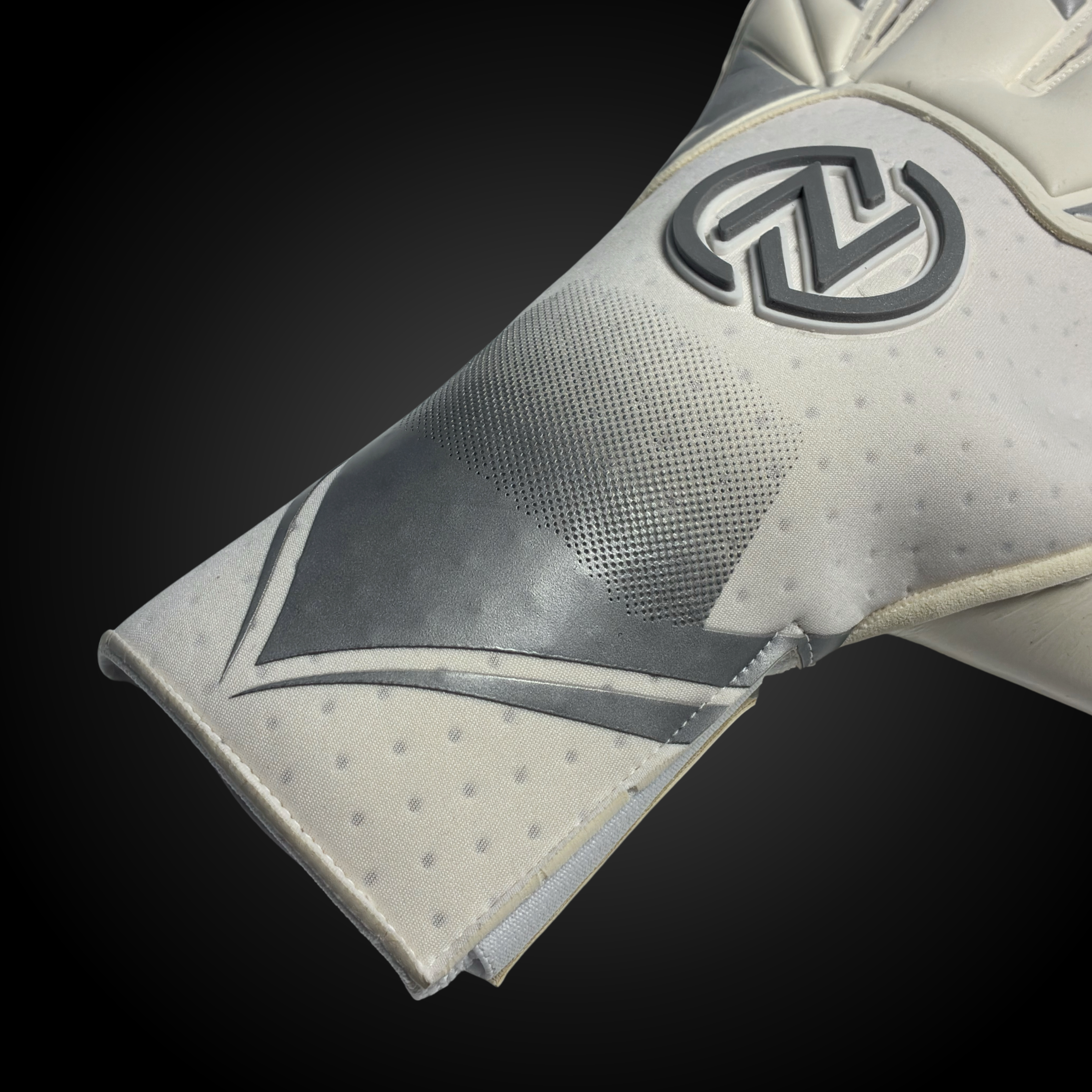 Guantes de Arquero Profesional NovaOne 3.0 Silver Edition - Blanco y Plateado