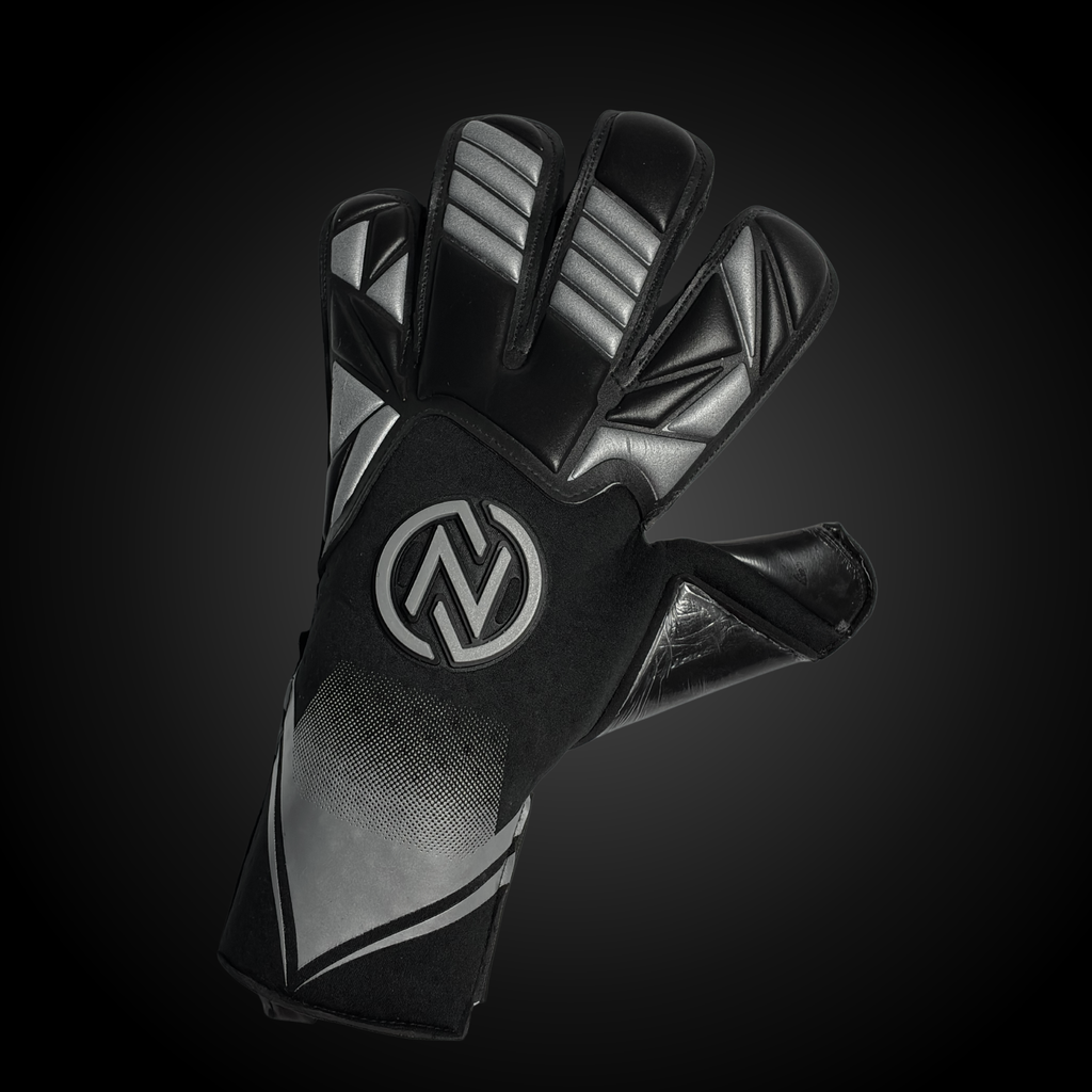 Guantes de Arquero Profesional NovaOne 3.0 Silver Edition - Negro y plateado