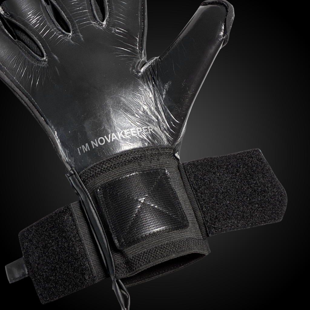 Guantes de Arquero Profesional NovaOne 3.0 Silver Edition - Negro y plateado