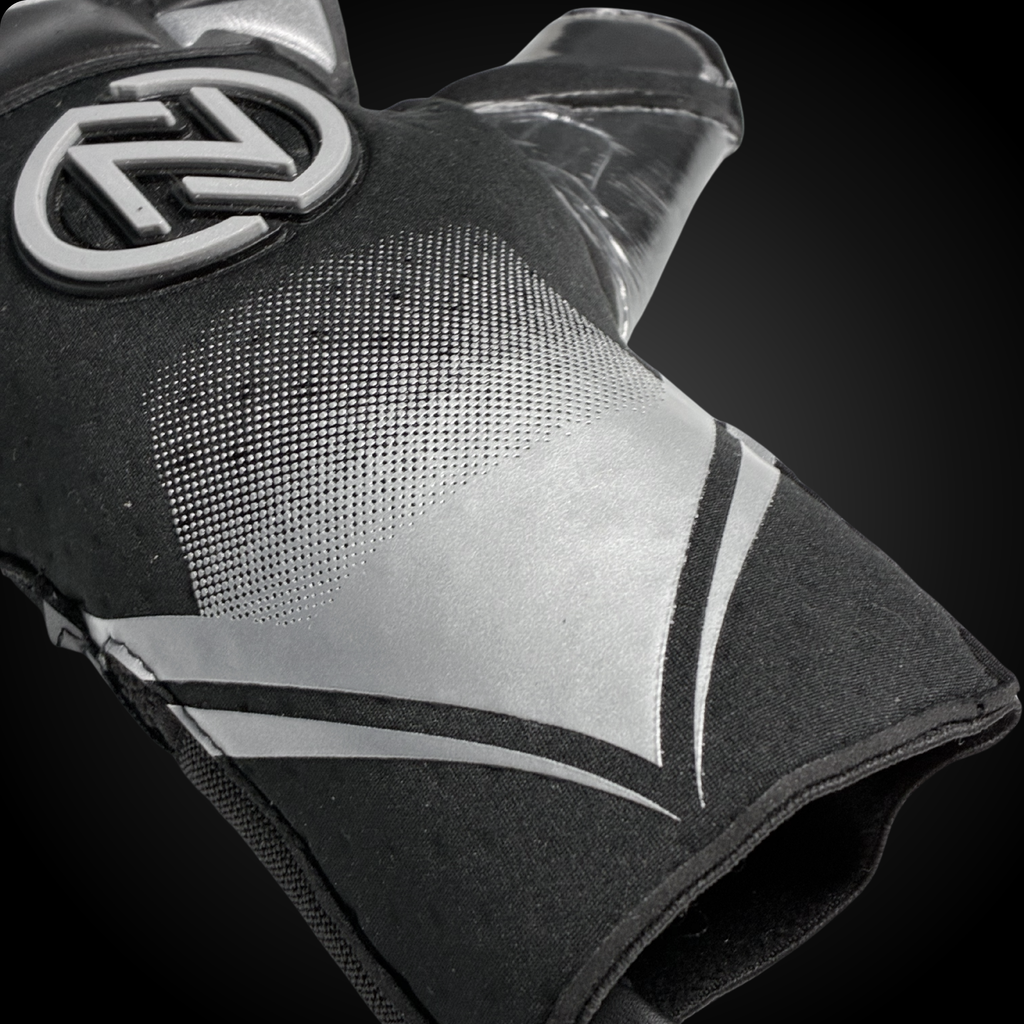 Guantes de Arquero Profesional NovaOne 3.0 Silver Edition - Negro y plateado