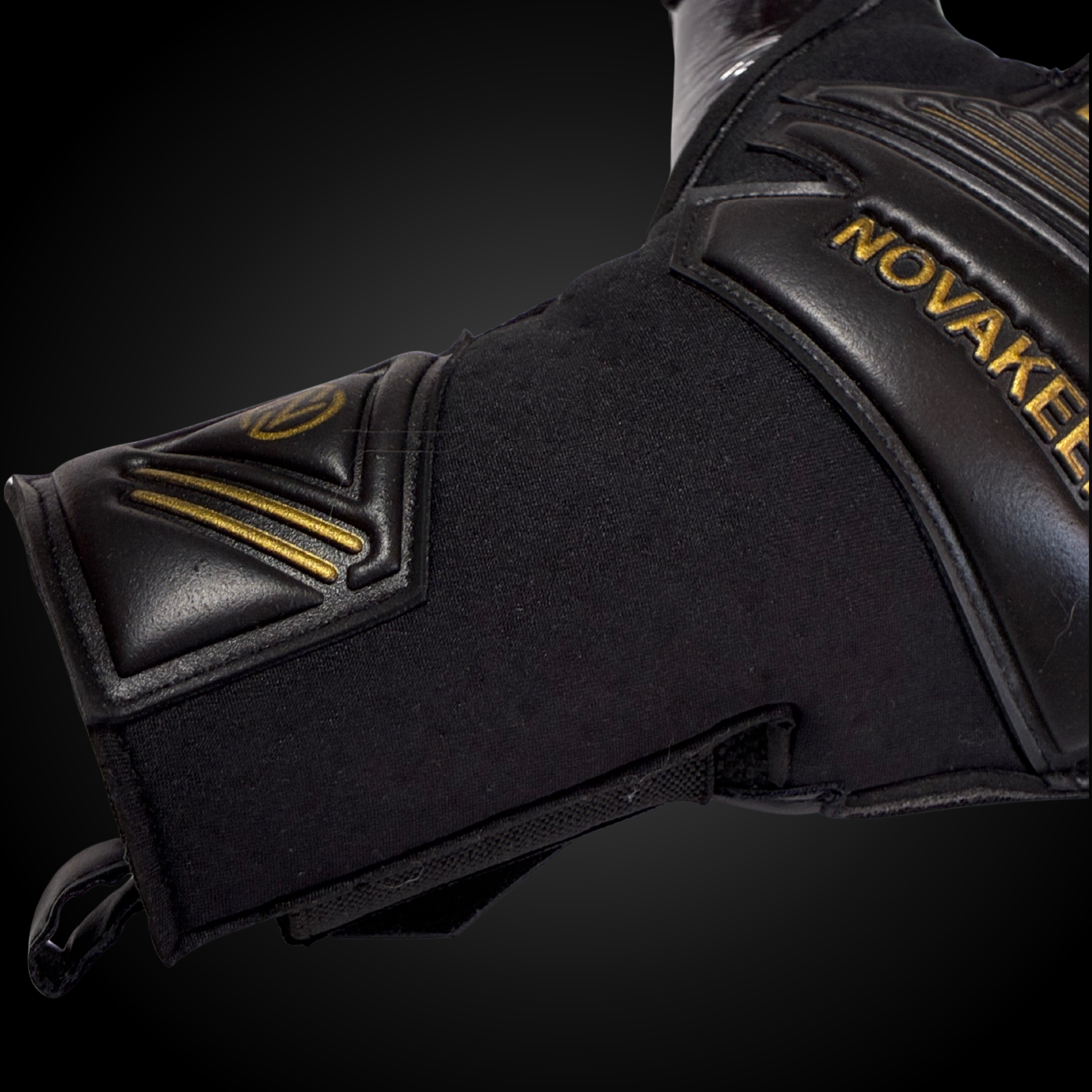 Supernova Gold Edition Black – Guantes de Arquero Profesionales
